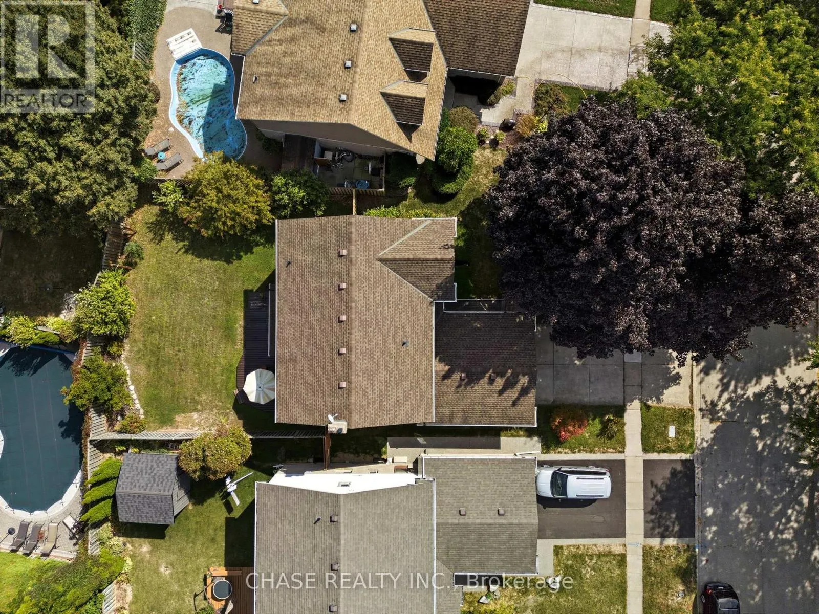 67 FORESTVIEW DRIVE