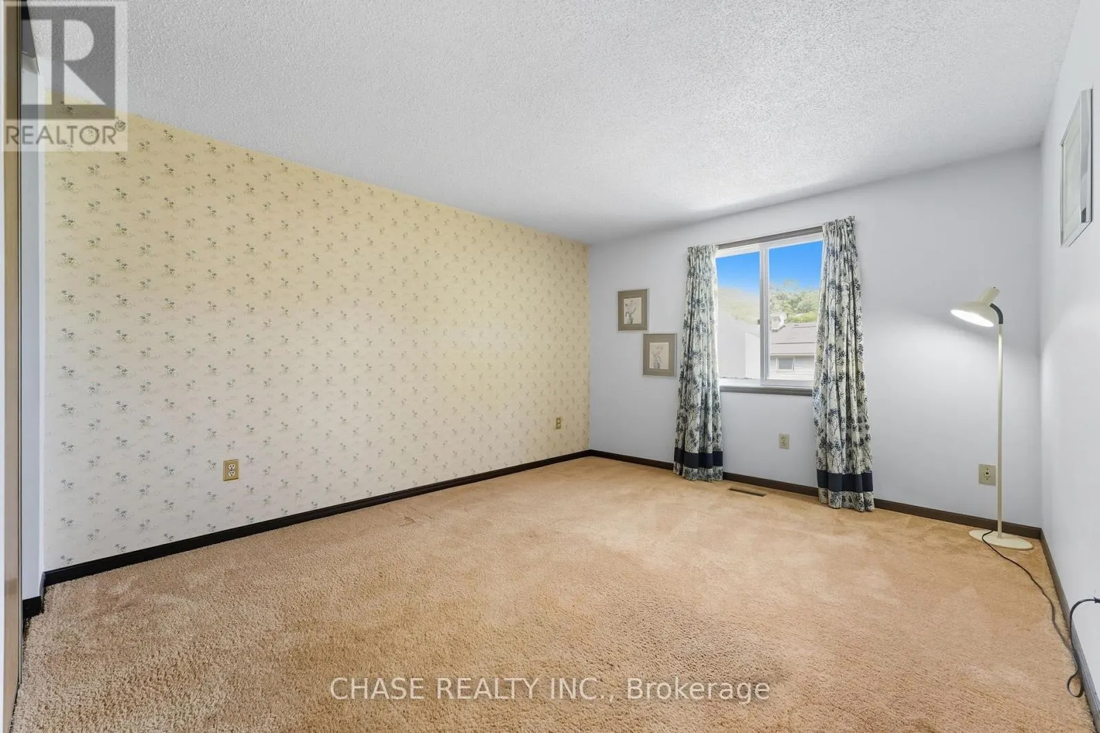 67 FORESTVIEW DRIVE