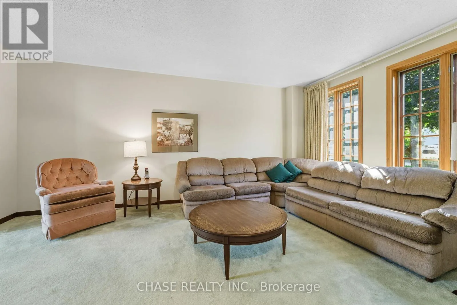 67 FORESTVIEW DRIVE