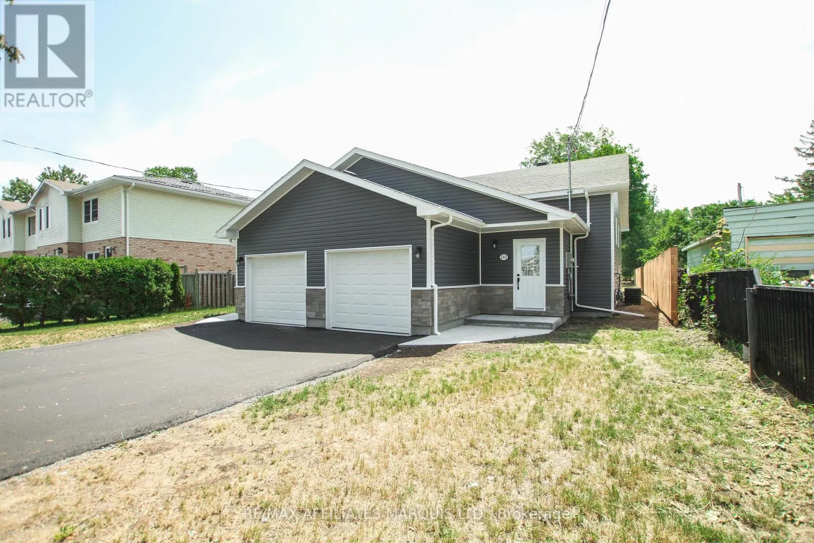 2302 TOLLGATE ROAD W