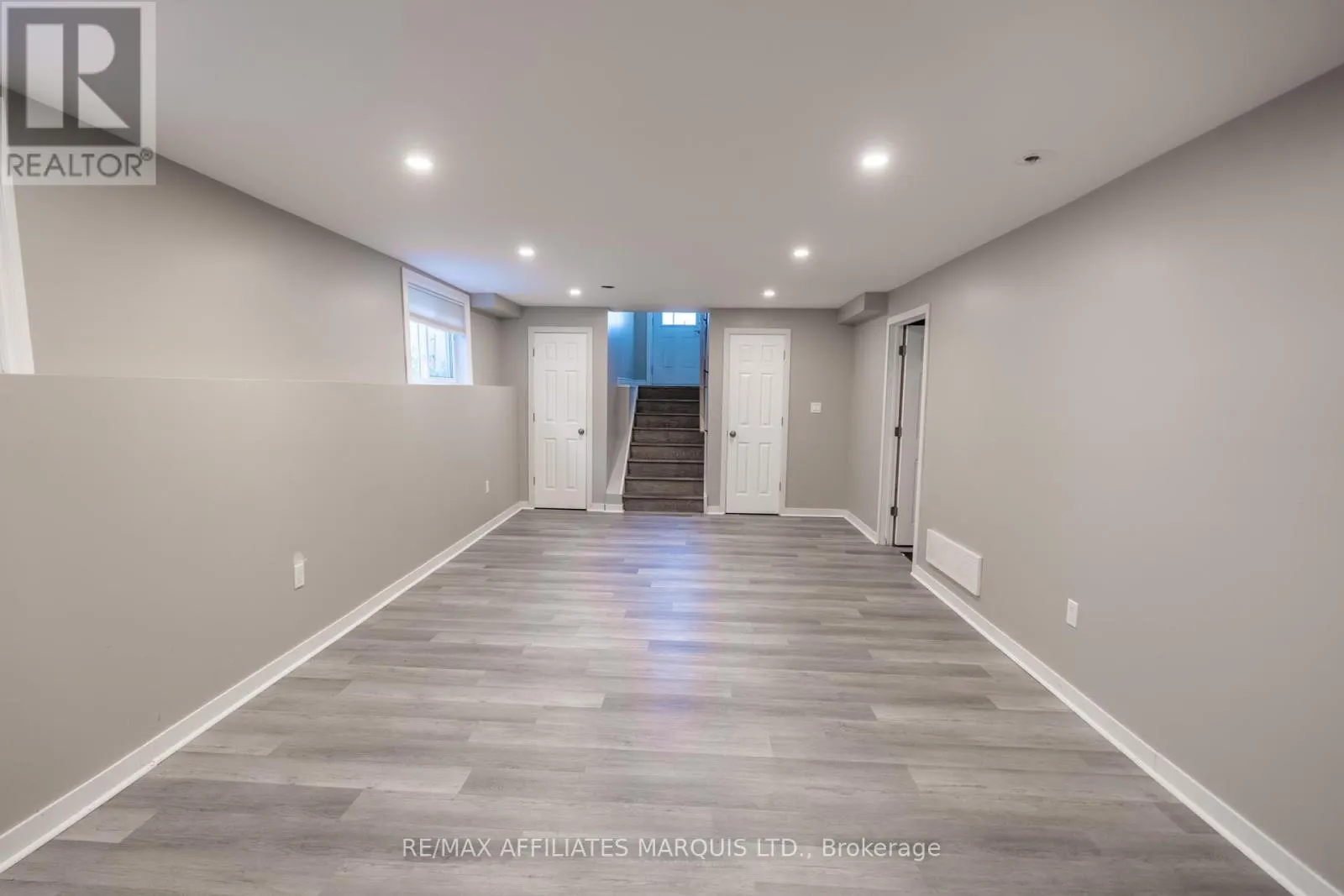 2302 TOLLGATE ROAD W