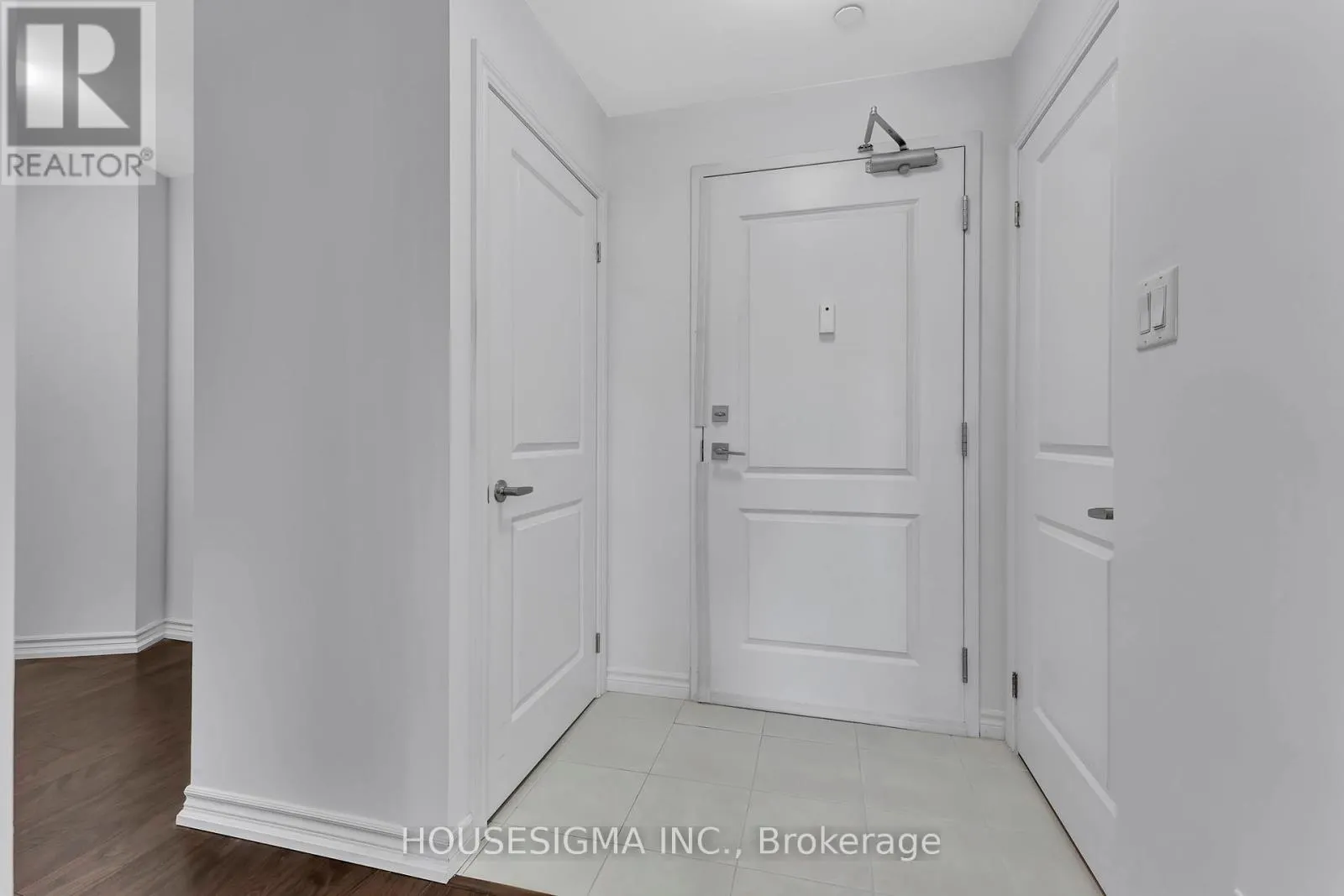 322 - 125 SHOREVIEW PLACE