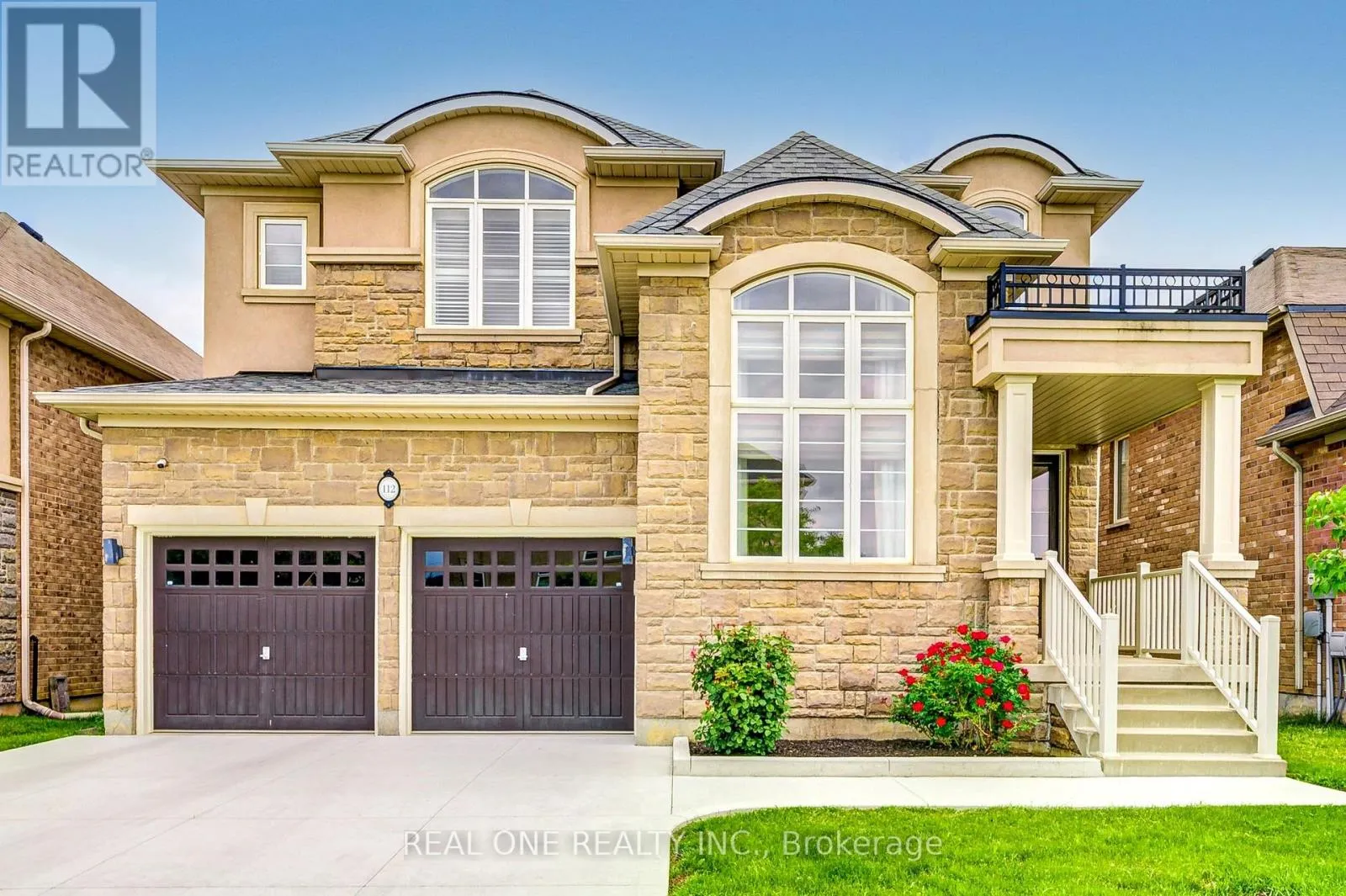 112 SUTHERLAND CRESCENT