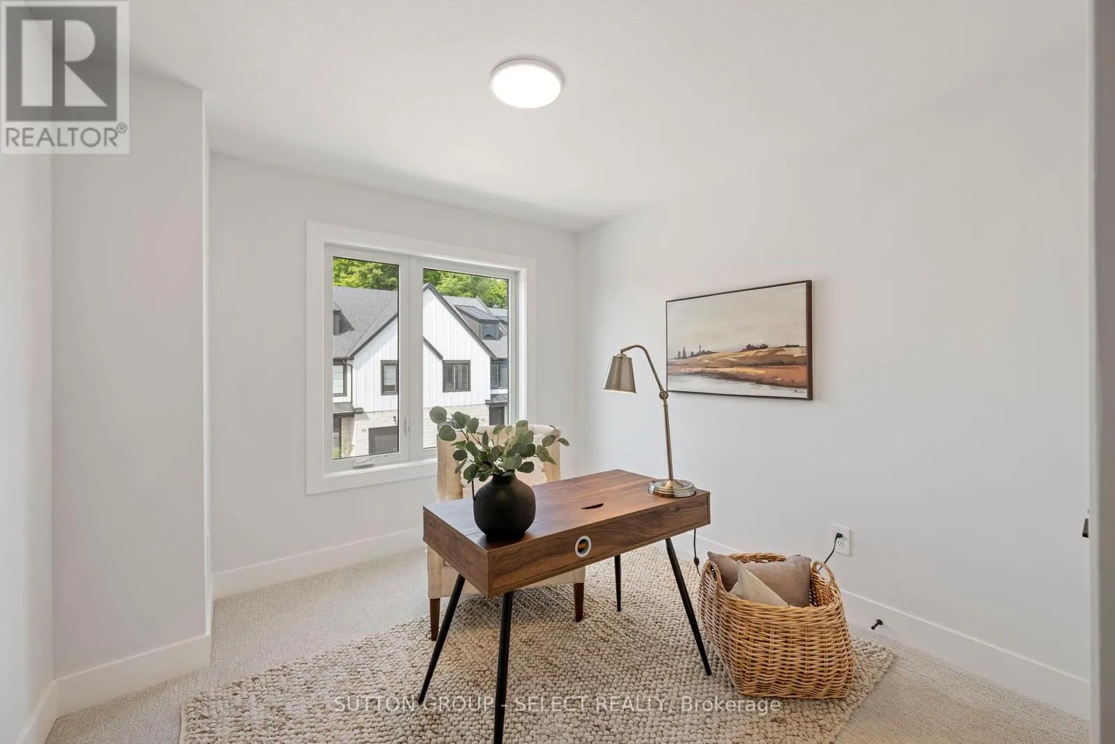 32 - 1175 RIVERBEND ROAD, #32