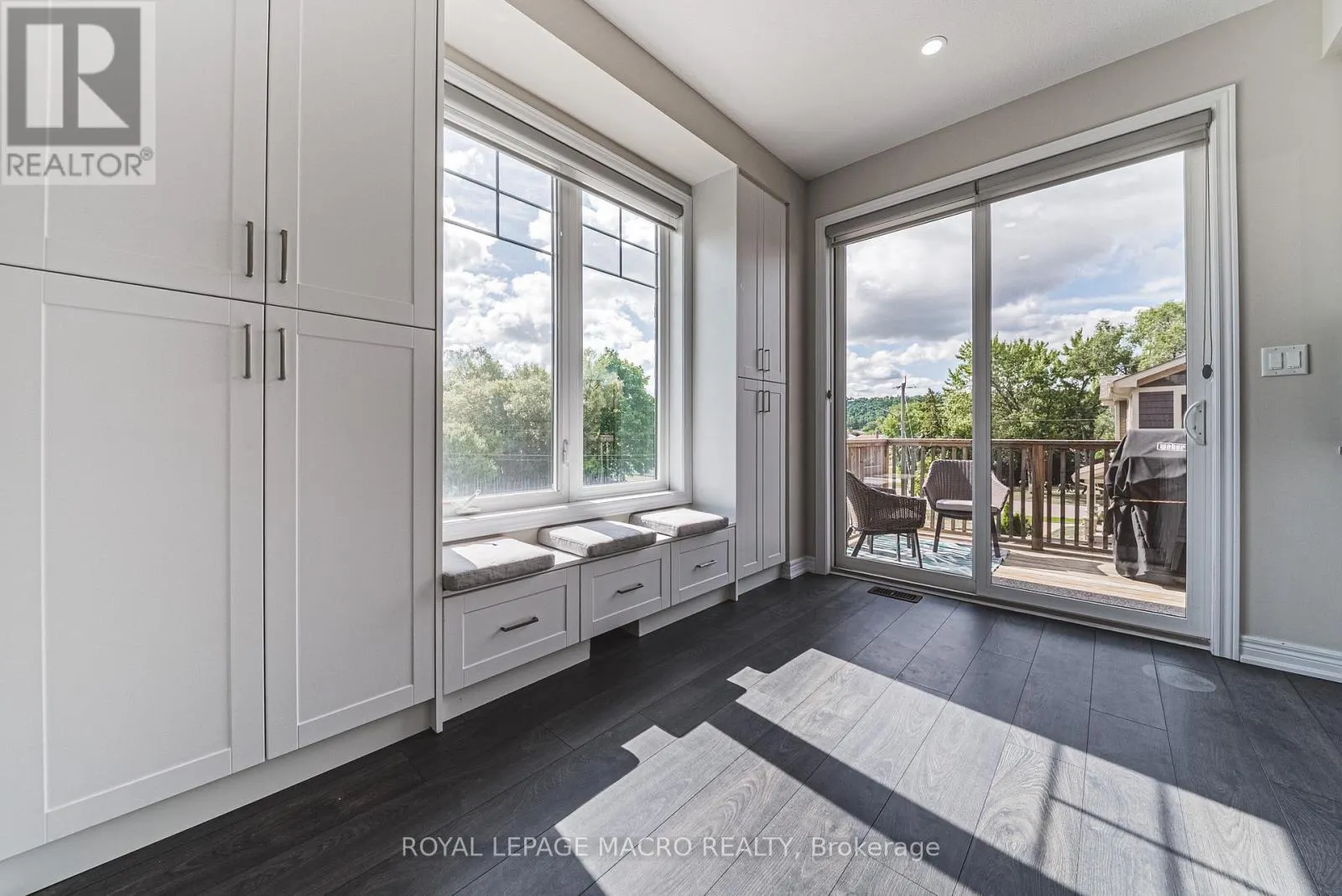 52 - 288 GLOVER ROAD