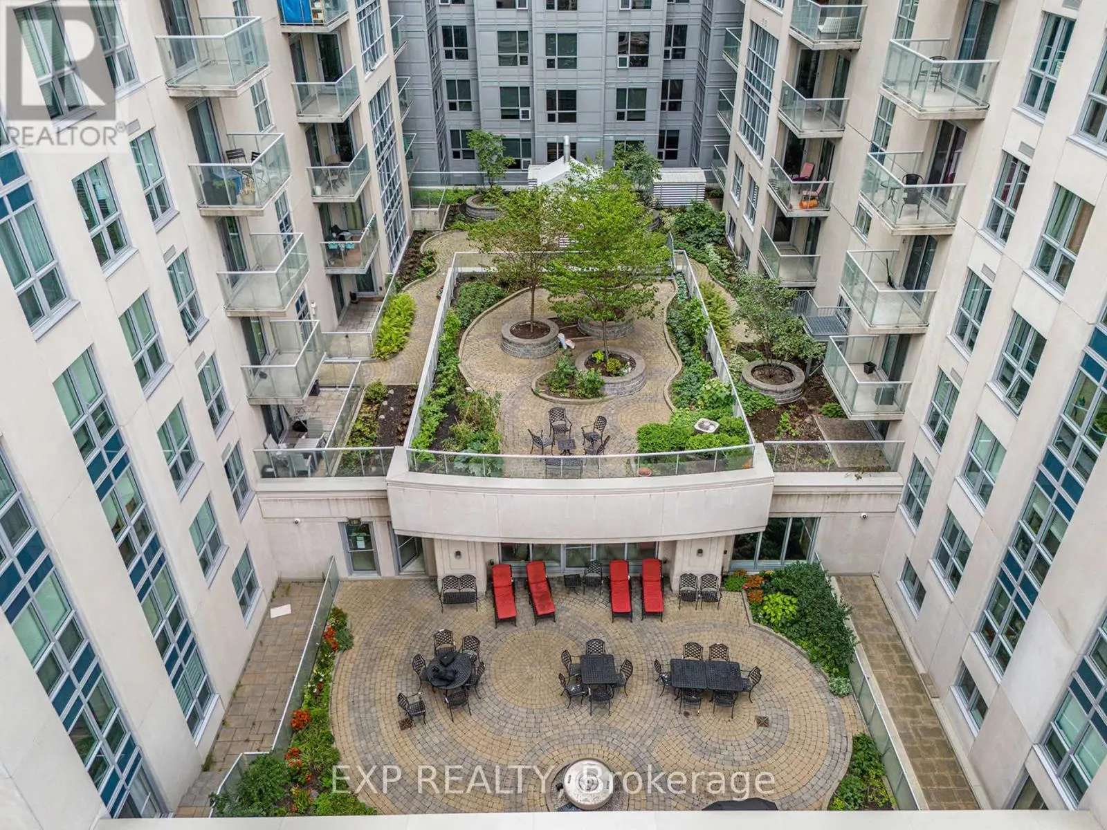 2509 - 242 RIDEAU STREET