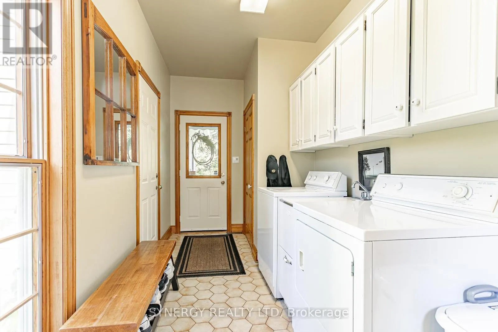 1 LANSDOWNE PARK CRESCENT