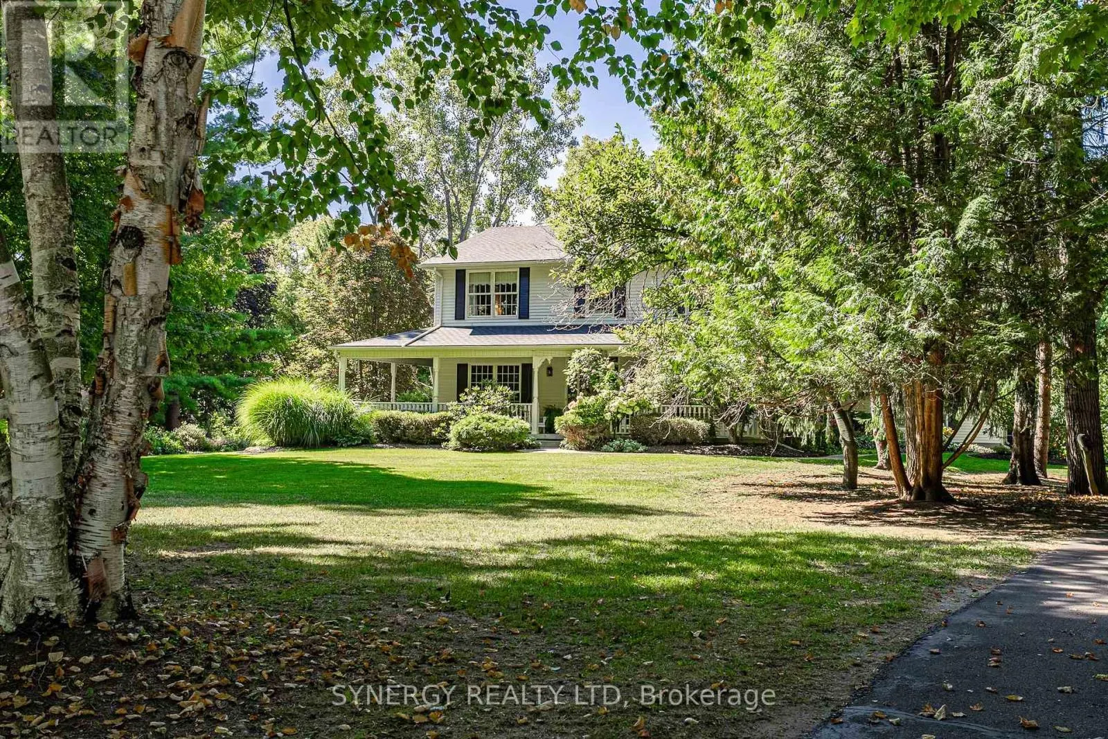 1 LANSDOWNE PARK CRESCENT