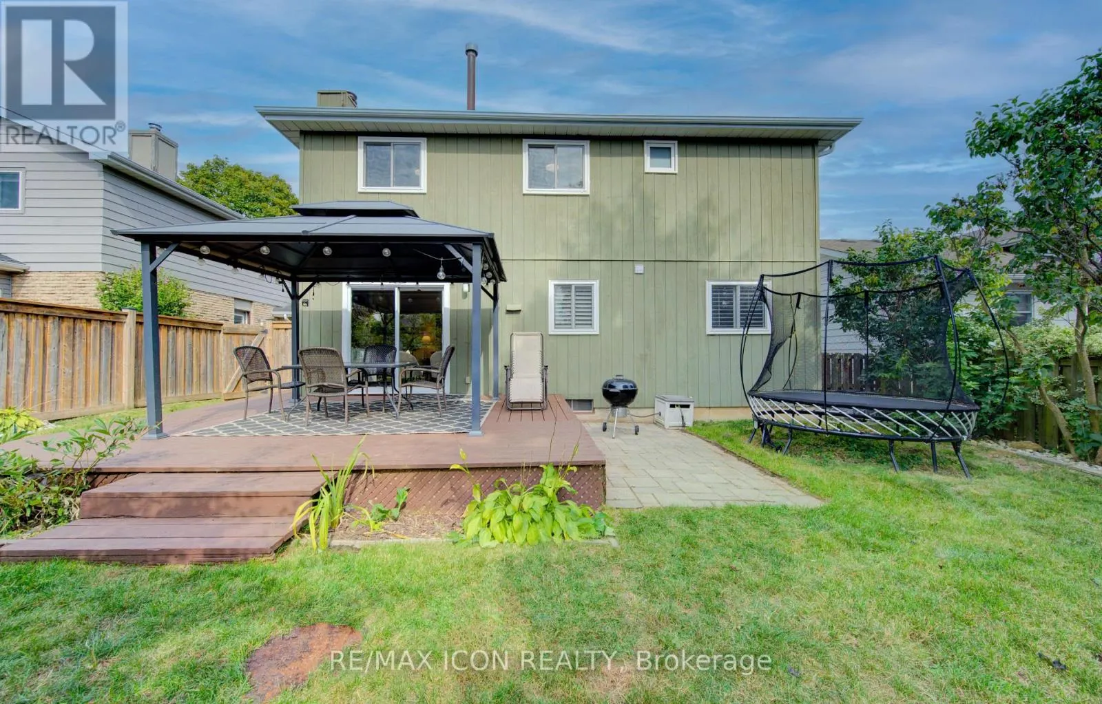 43 WINDING WAY