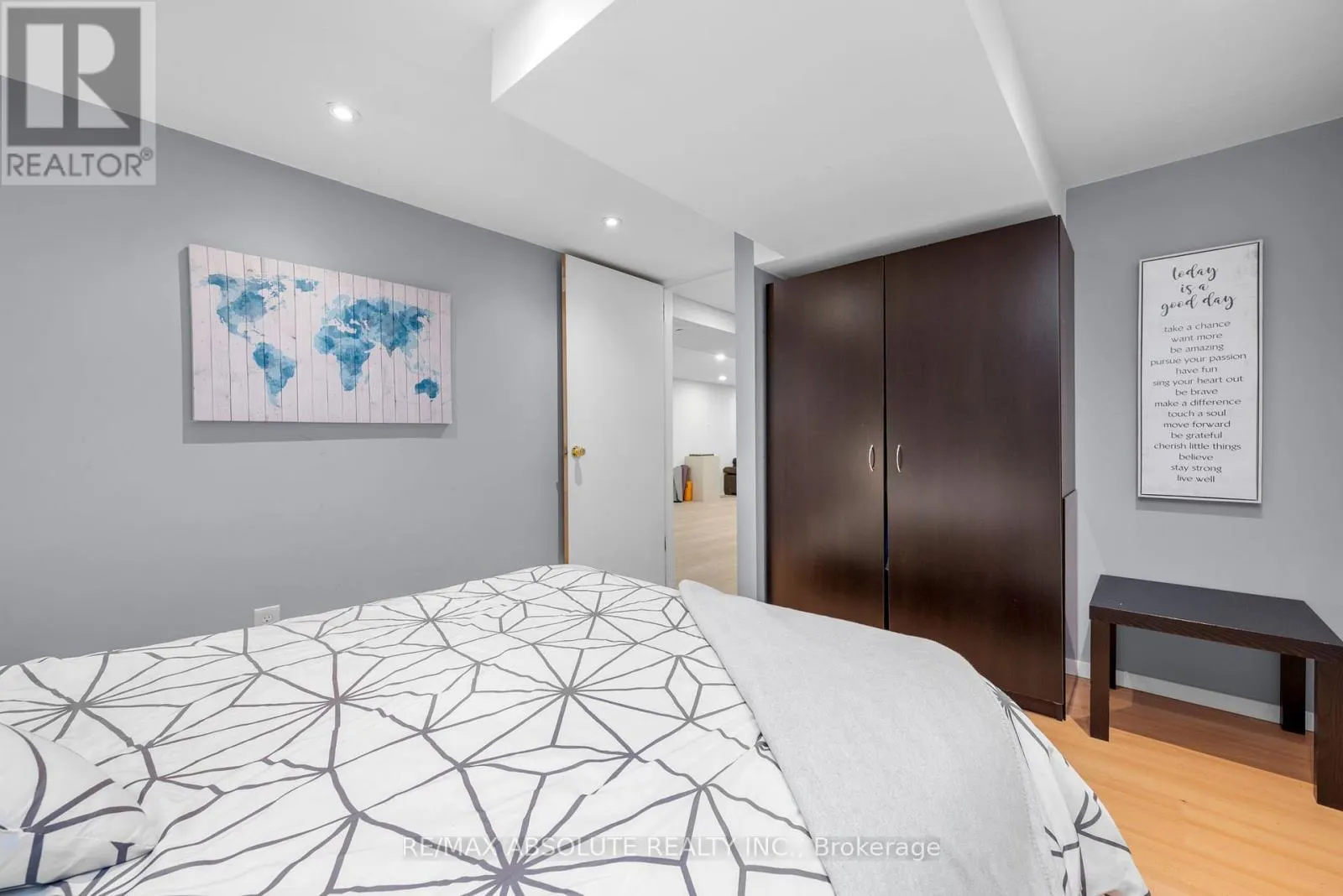 22 INUVIK CRESCENT