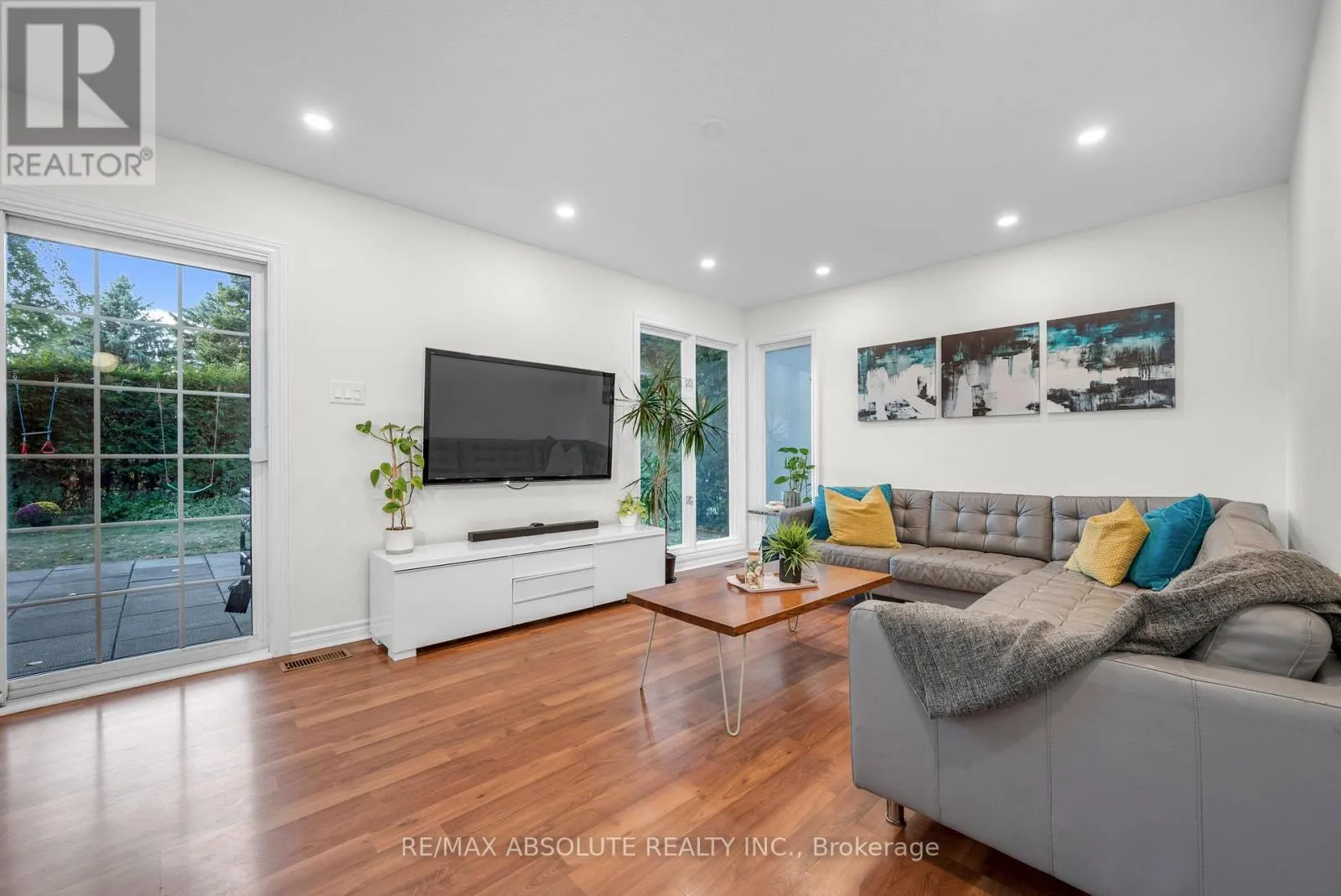22 INUVIK CRESCENT