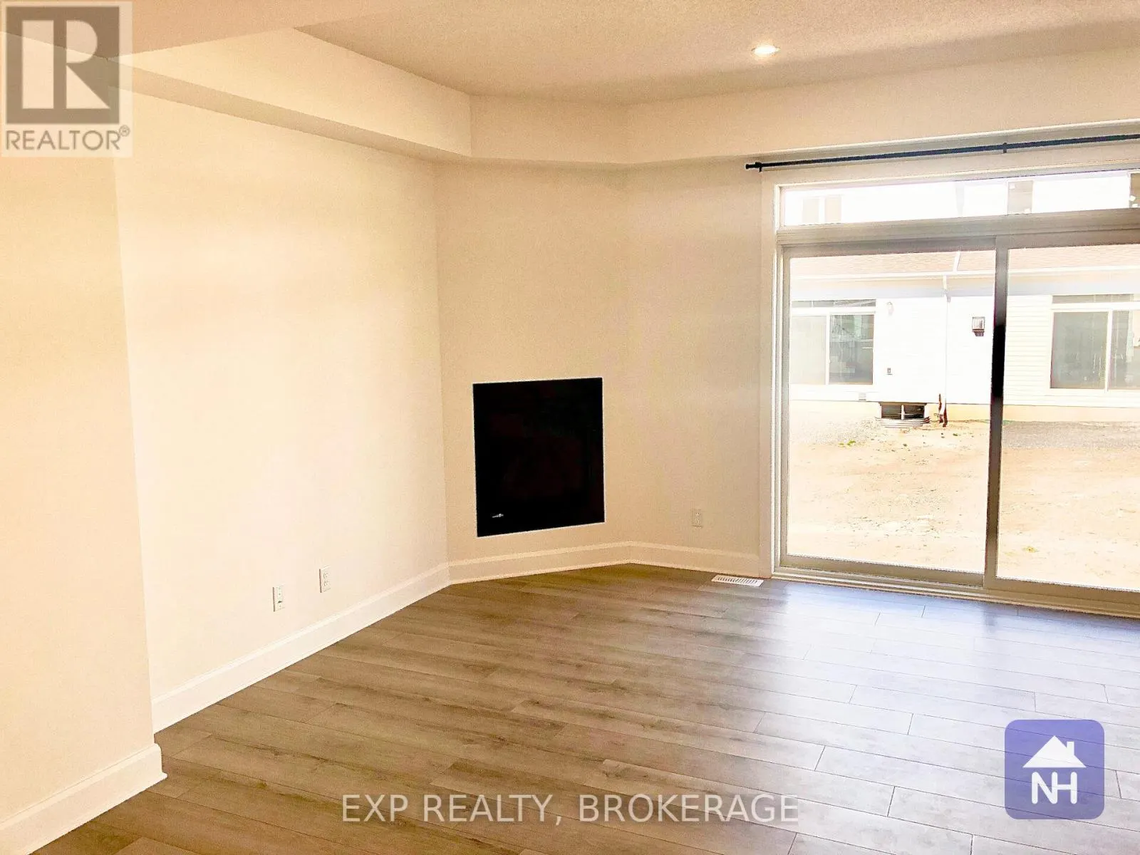 1425 SUMMER STREET
