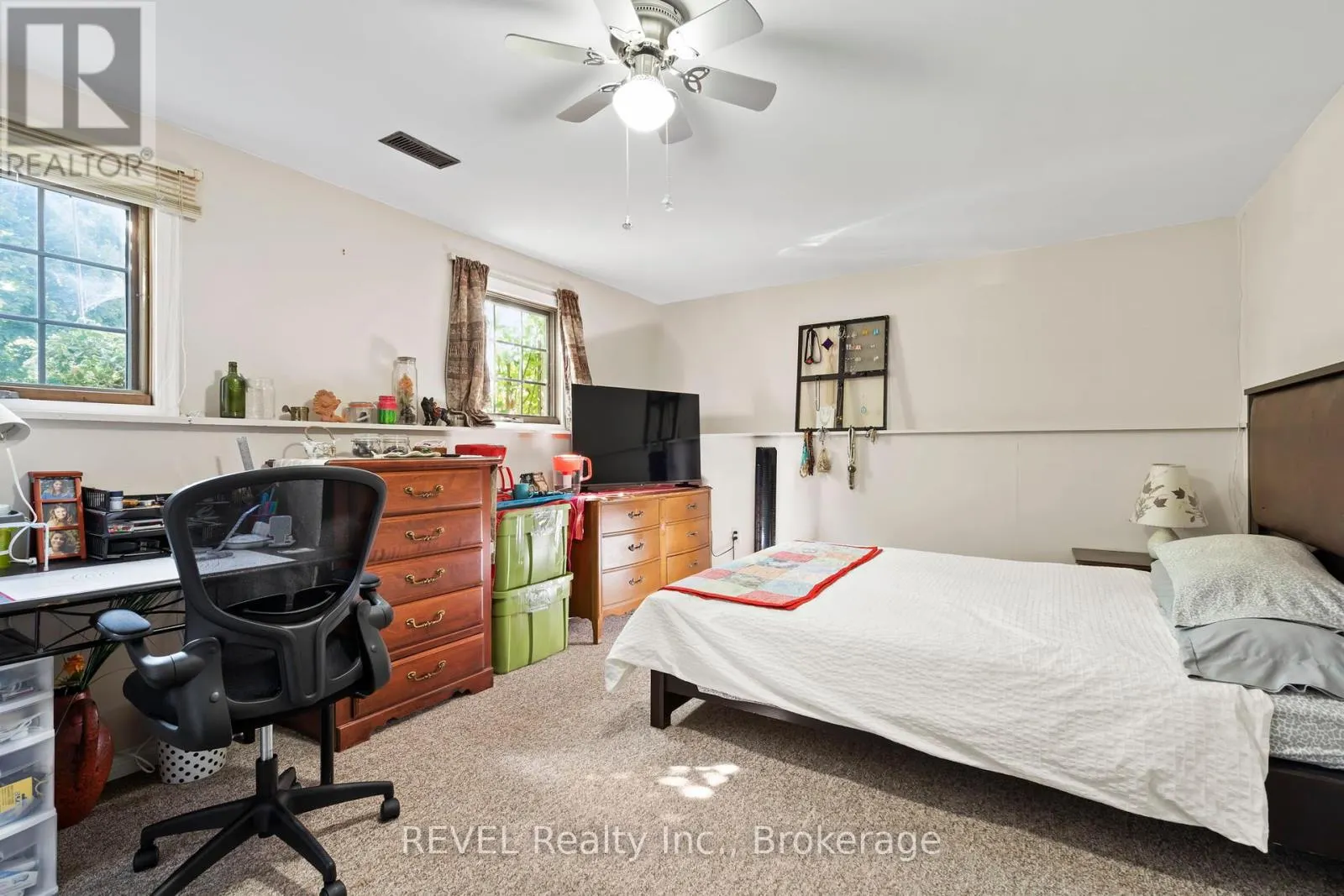 26 VINTAGE CRESCENT