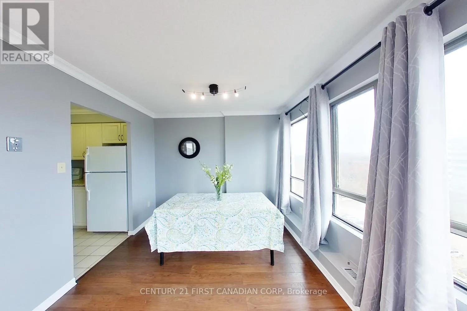 1003 - 570 PROUDFOOT LANE, #1003