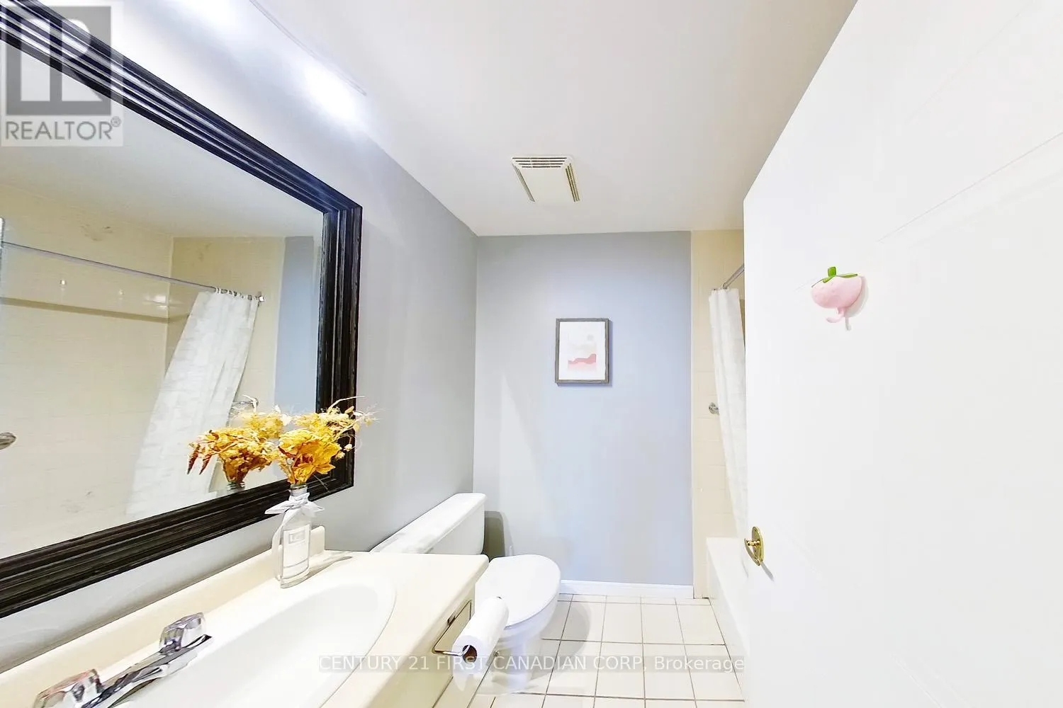 1003 - 570 PROUDFOOT LANE, #1003