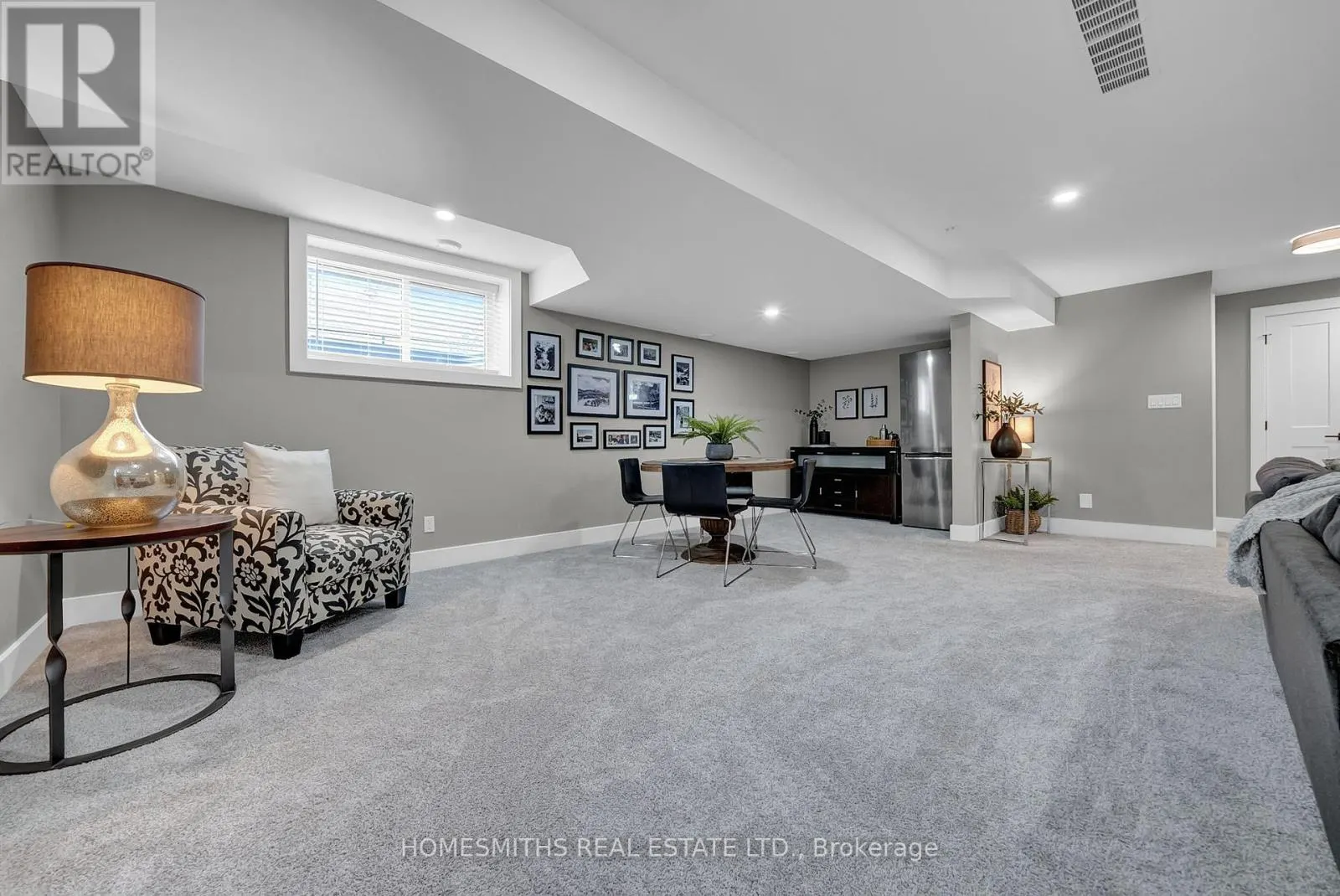 12 RIVERSIDE TRAIL