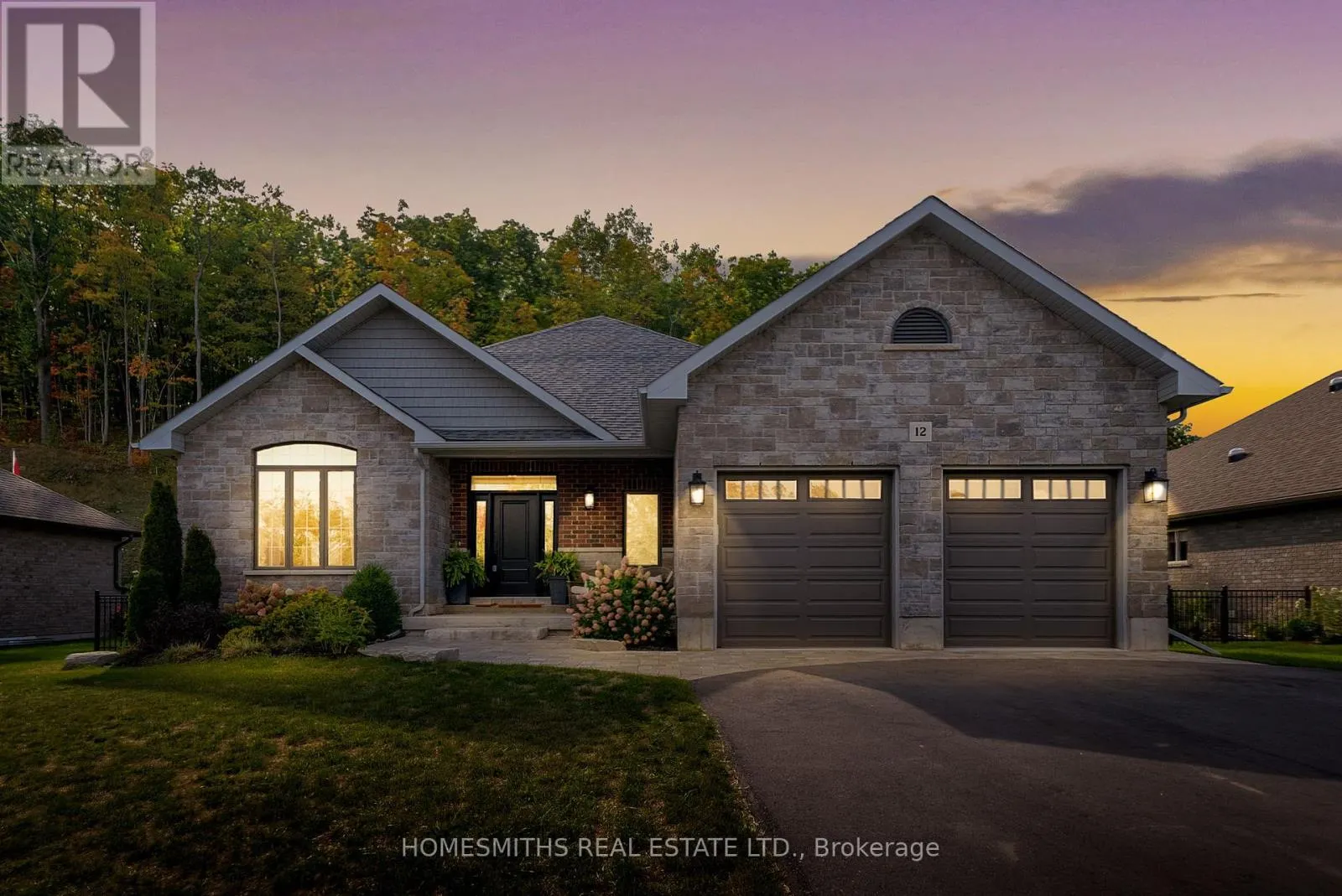 12 RIVERSIDE TRAIL