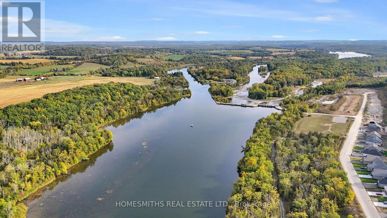 12 RIVERSIDE TRAIL