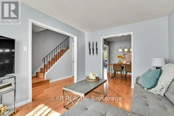 1962 GREENVALE LANE