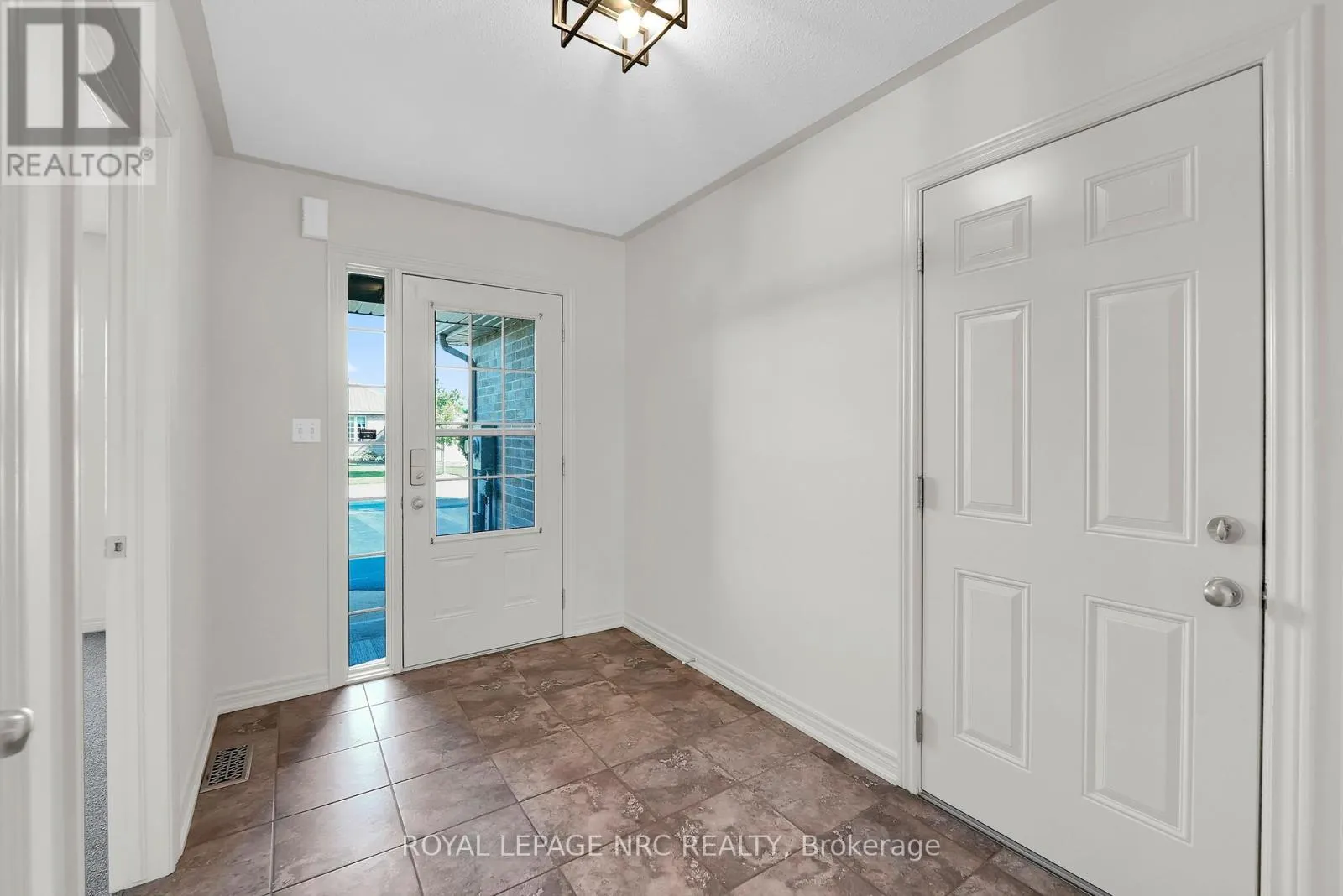 3879 LOWER COACH ROAD