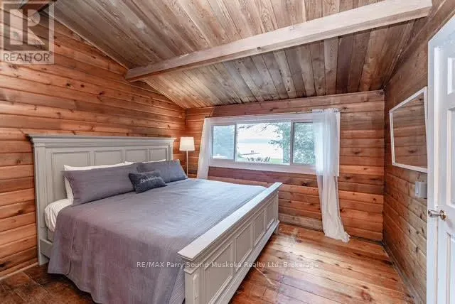 1075 SAWMILL LANE