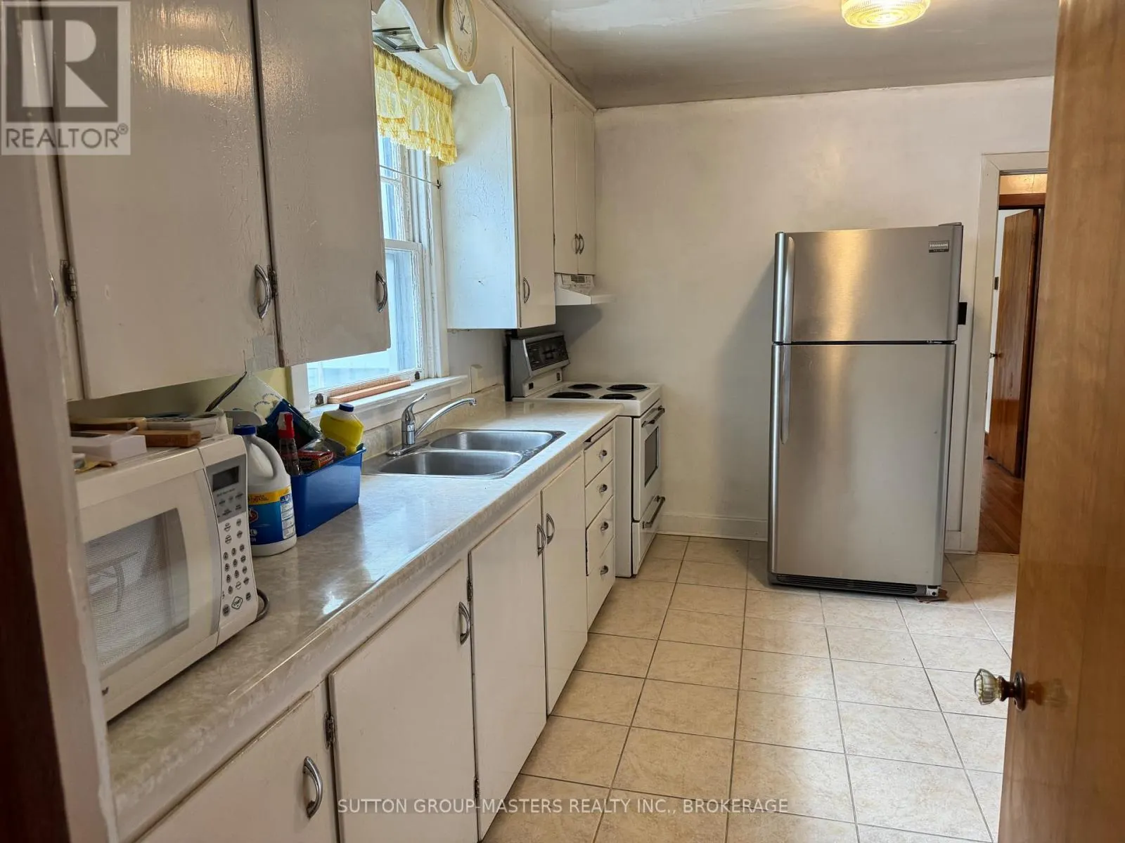 366 DIVISION STREET
