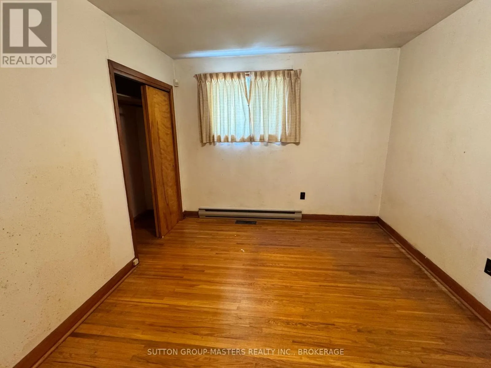 366 DIVISION STREET