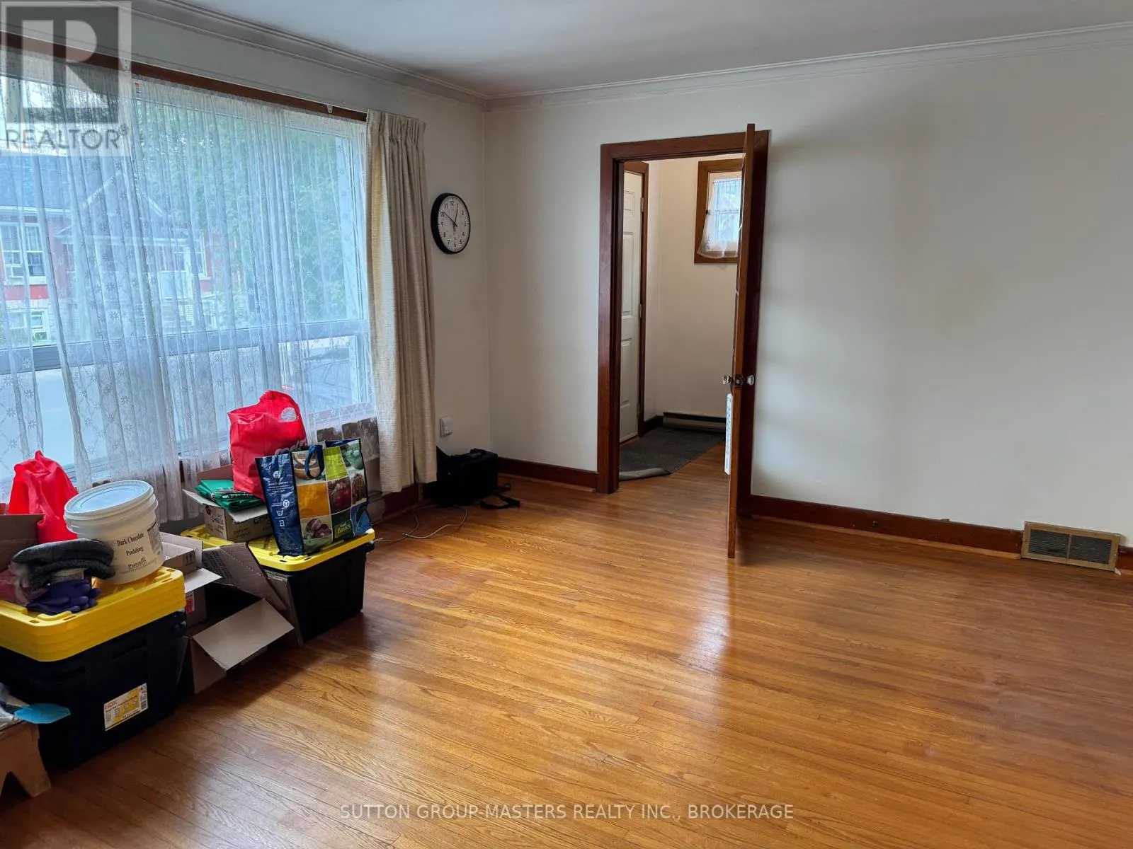 366 DIVISION STREET