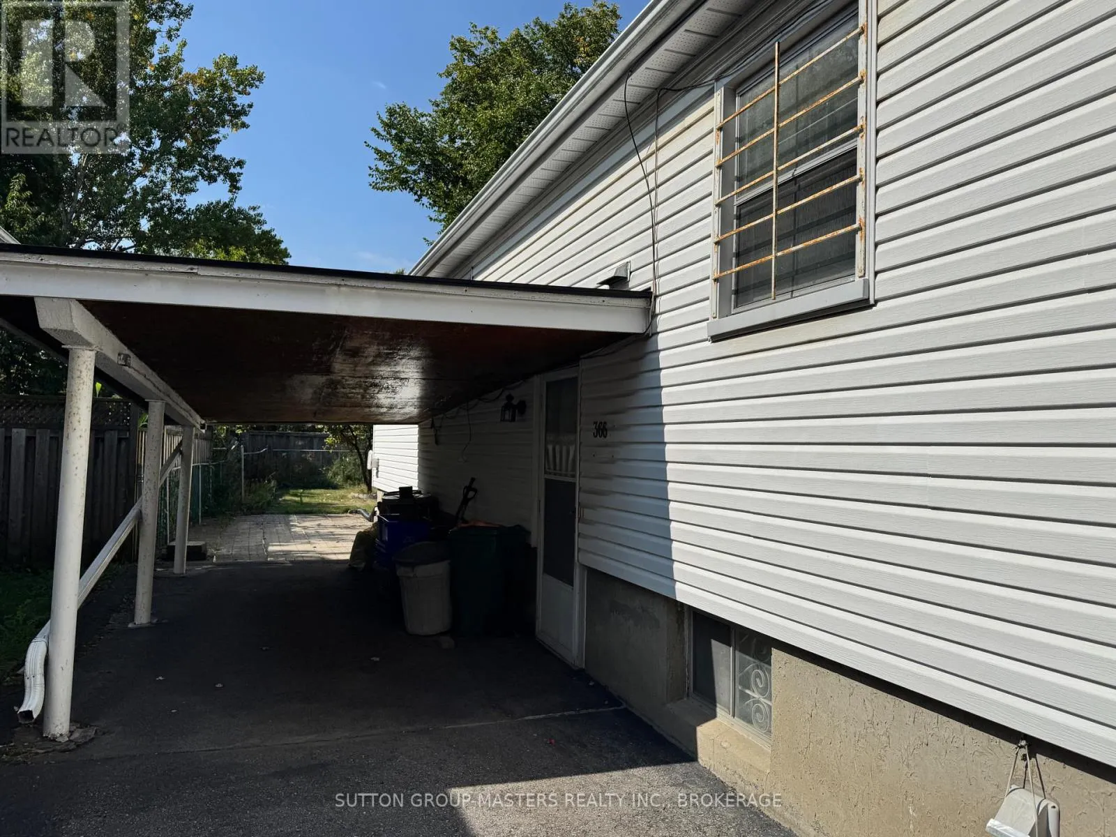 366 DIVISION STREET