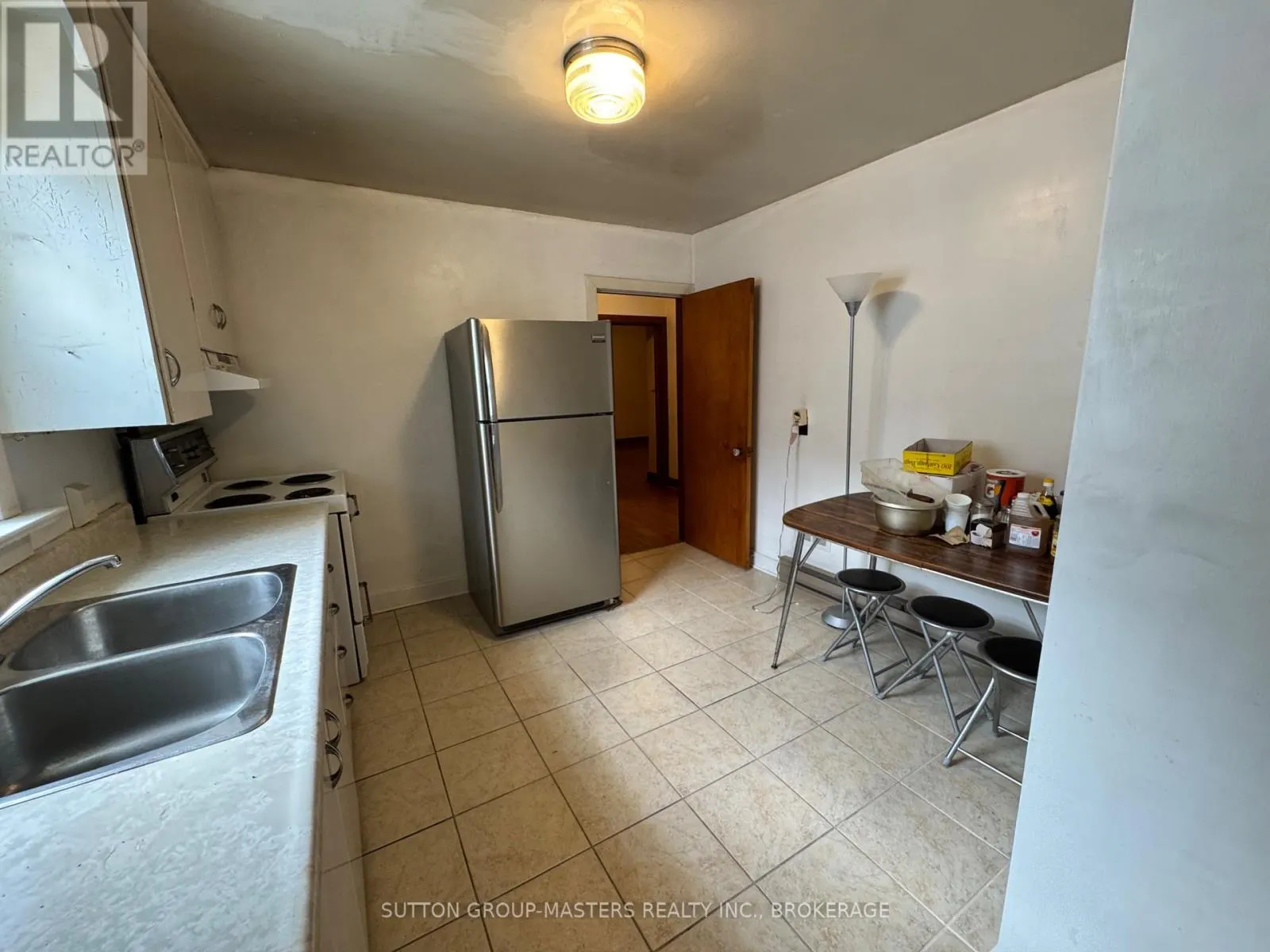 366 DIVISION STREET