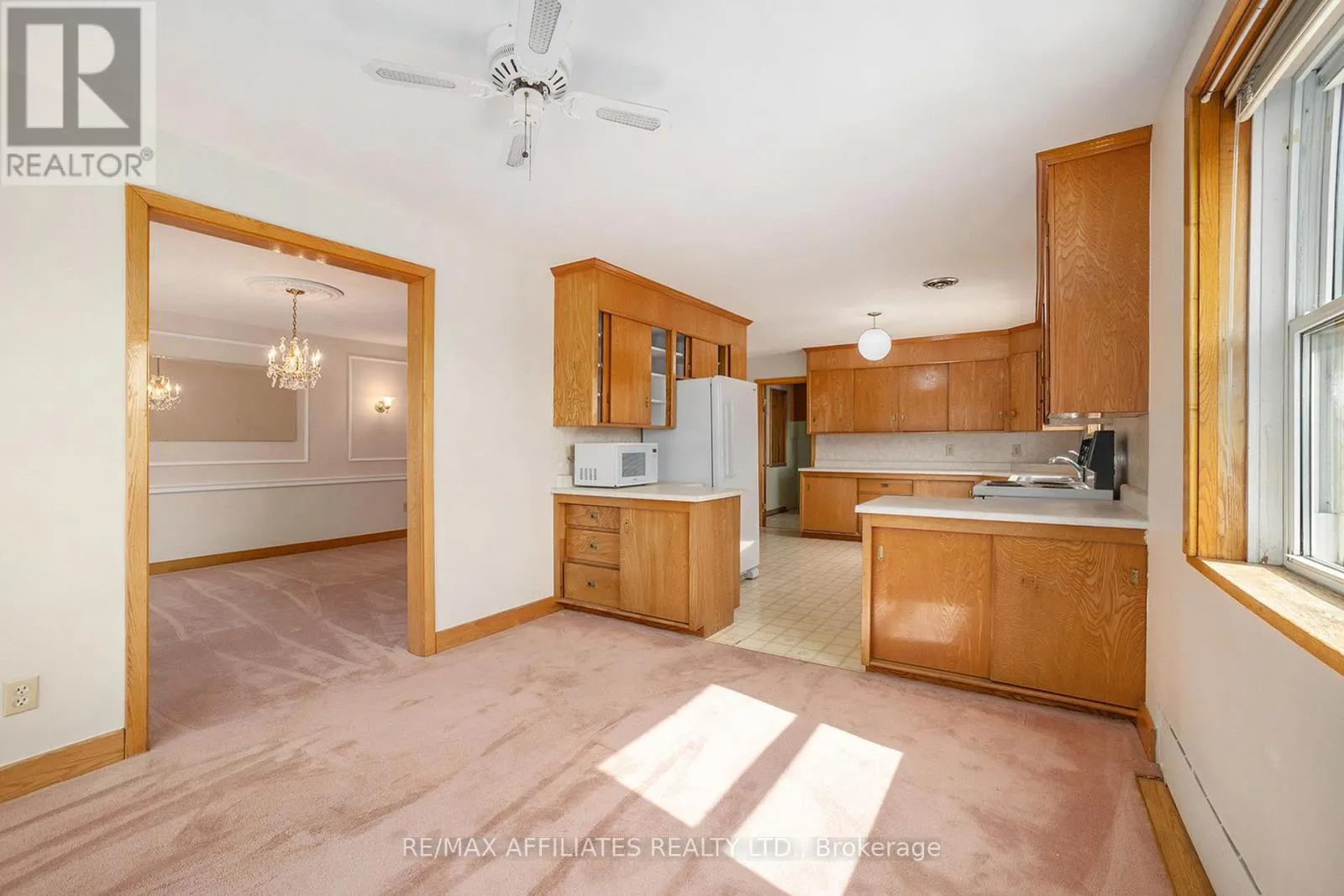 APT 1 - 21 WILSON STREET W