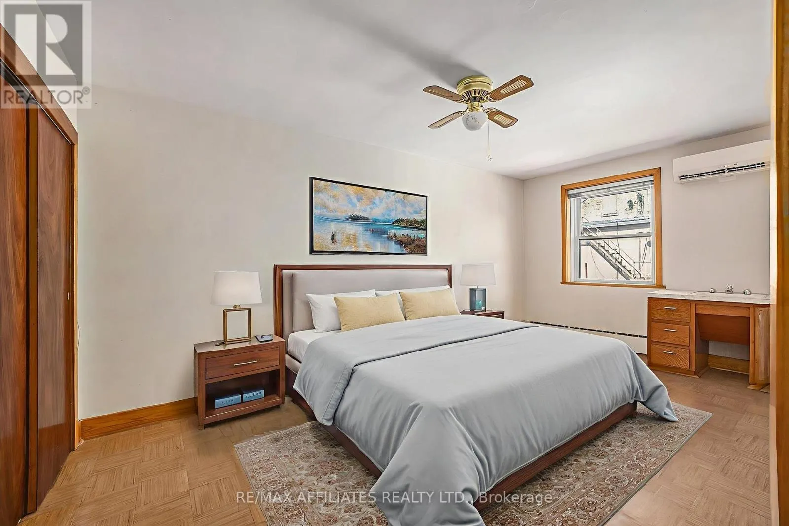 APT 1 - 21 WILSON STREET W