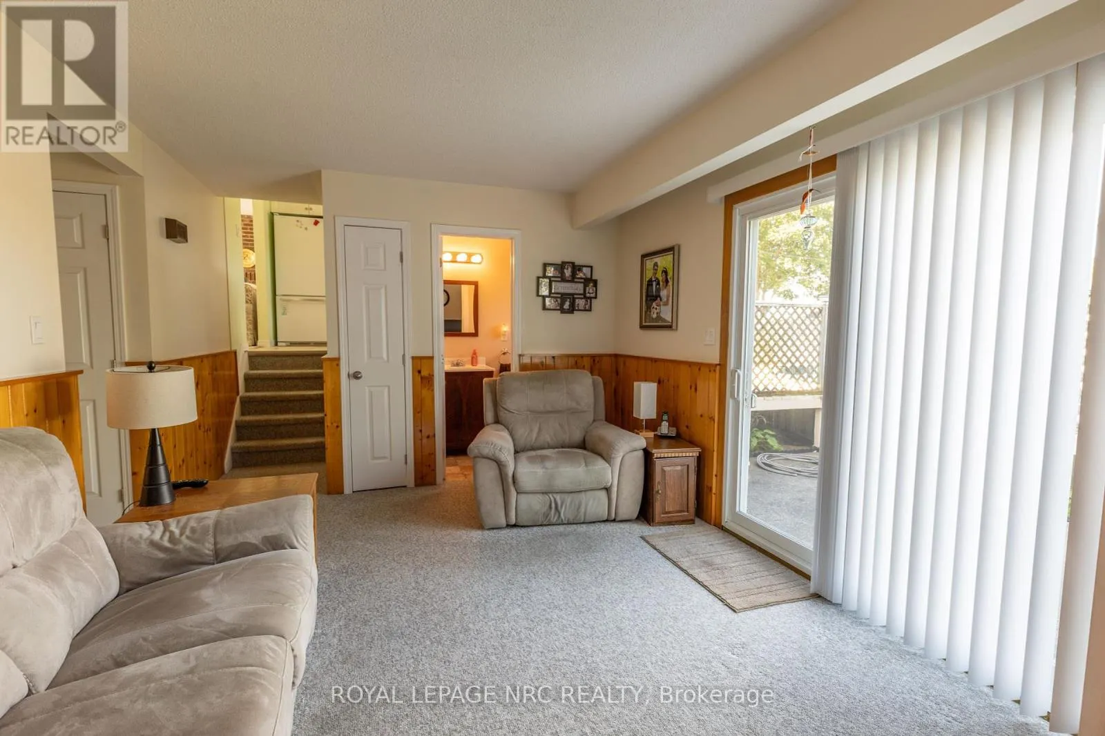 41 THIRD AVENUE