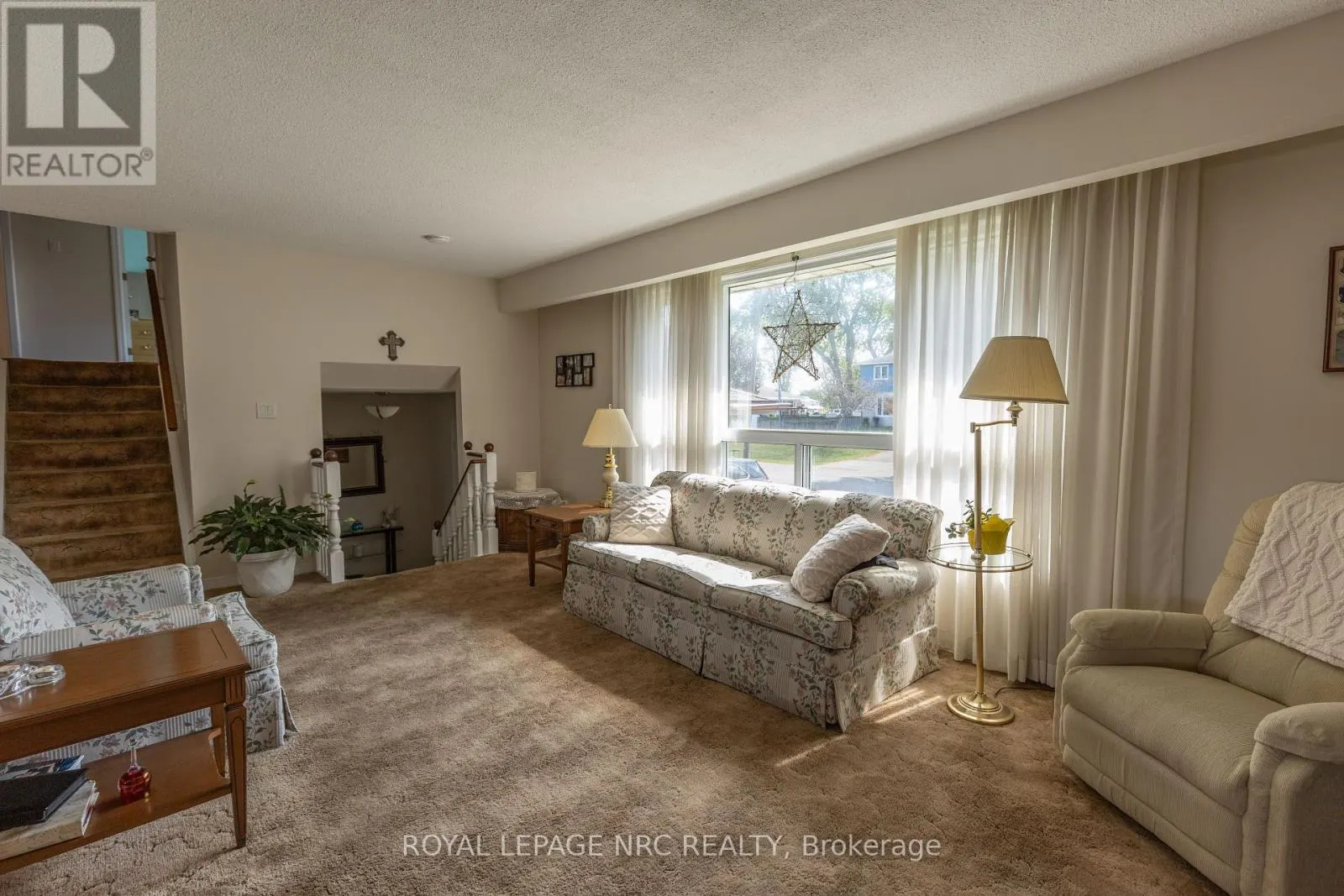 41 THIRD AVENUE