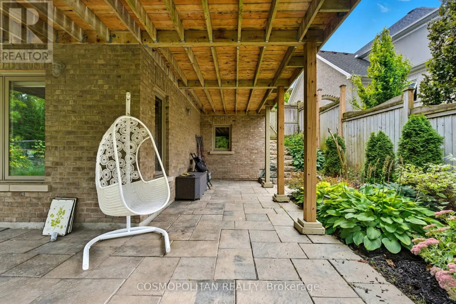 5 BROOKLYN COURT