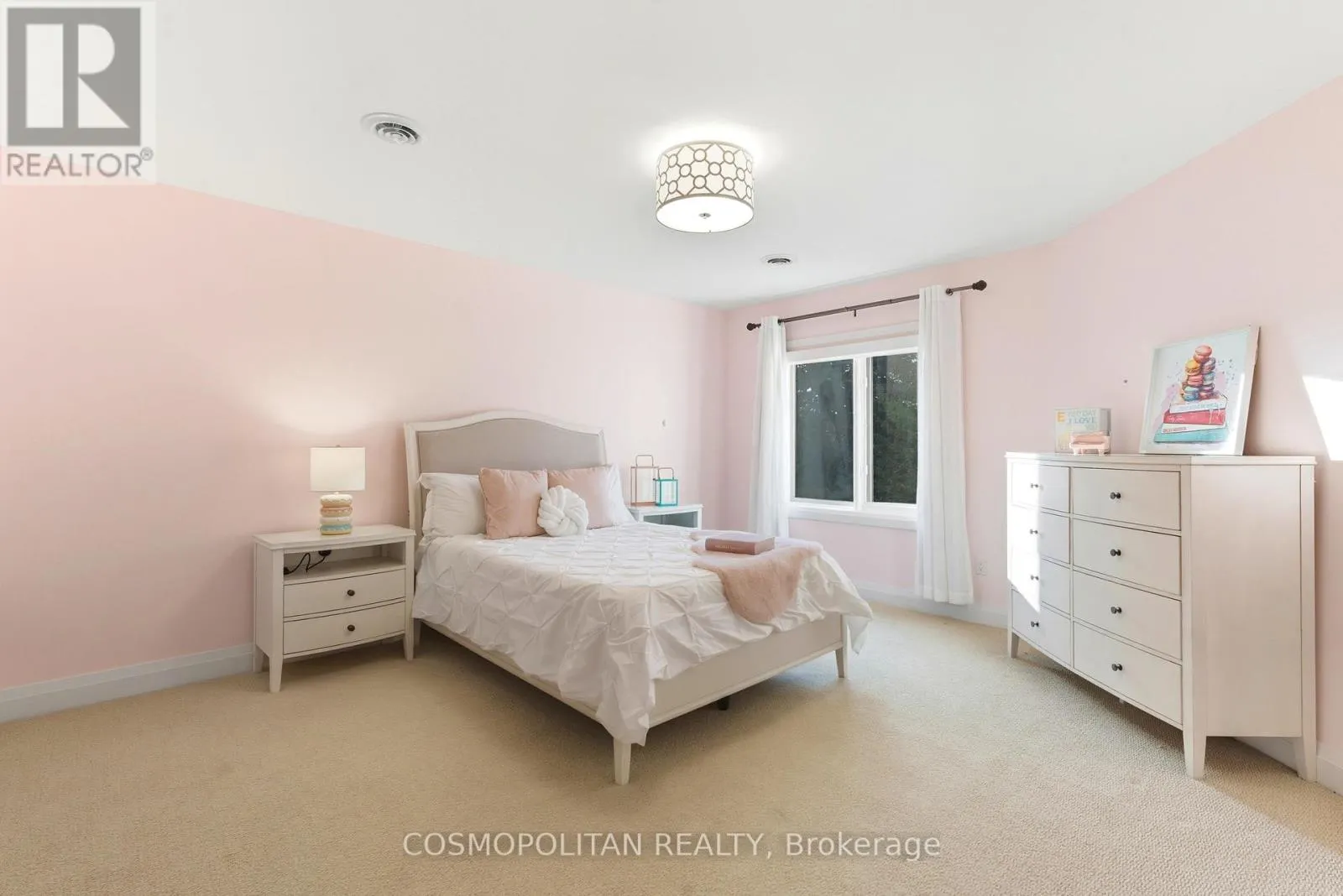 5 BROOKLYN COURT