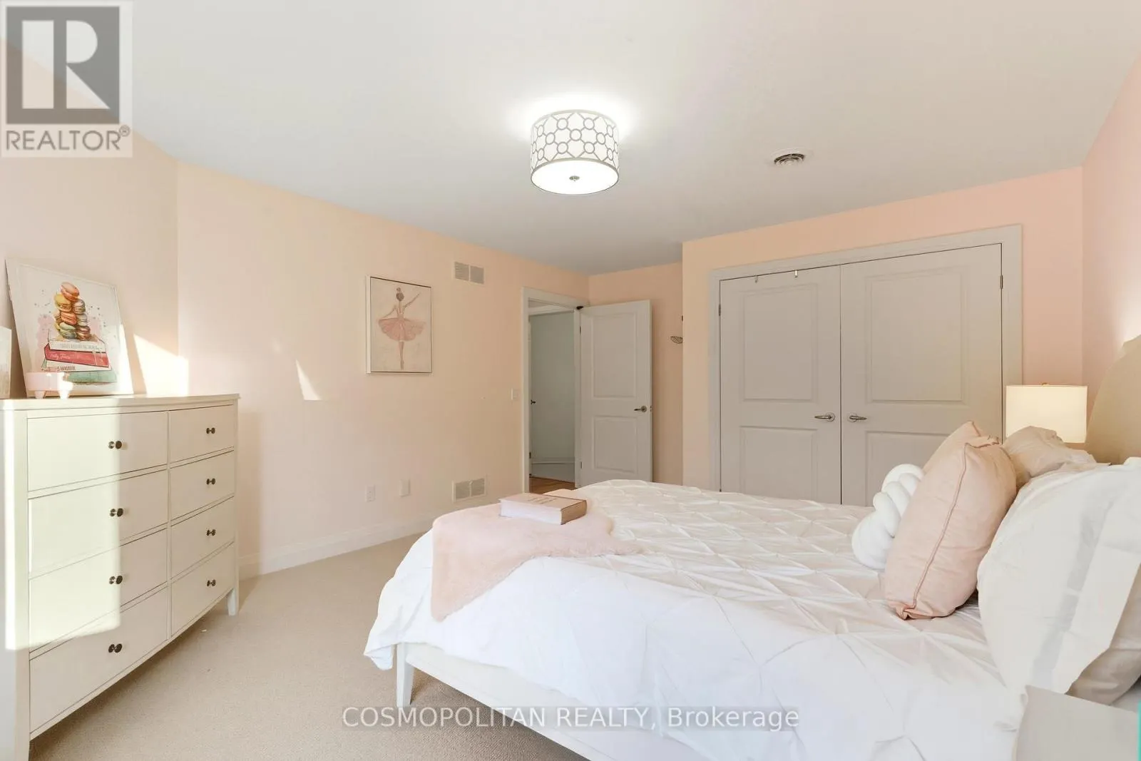 5 BROOKLYN COURT