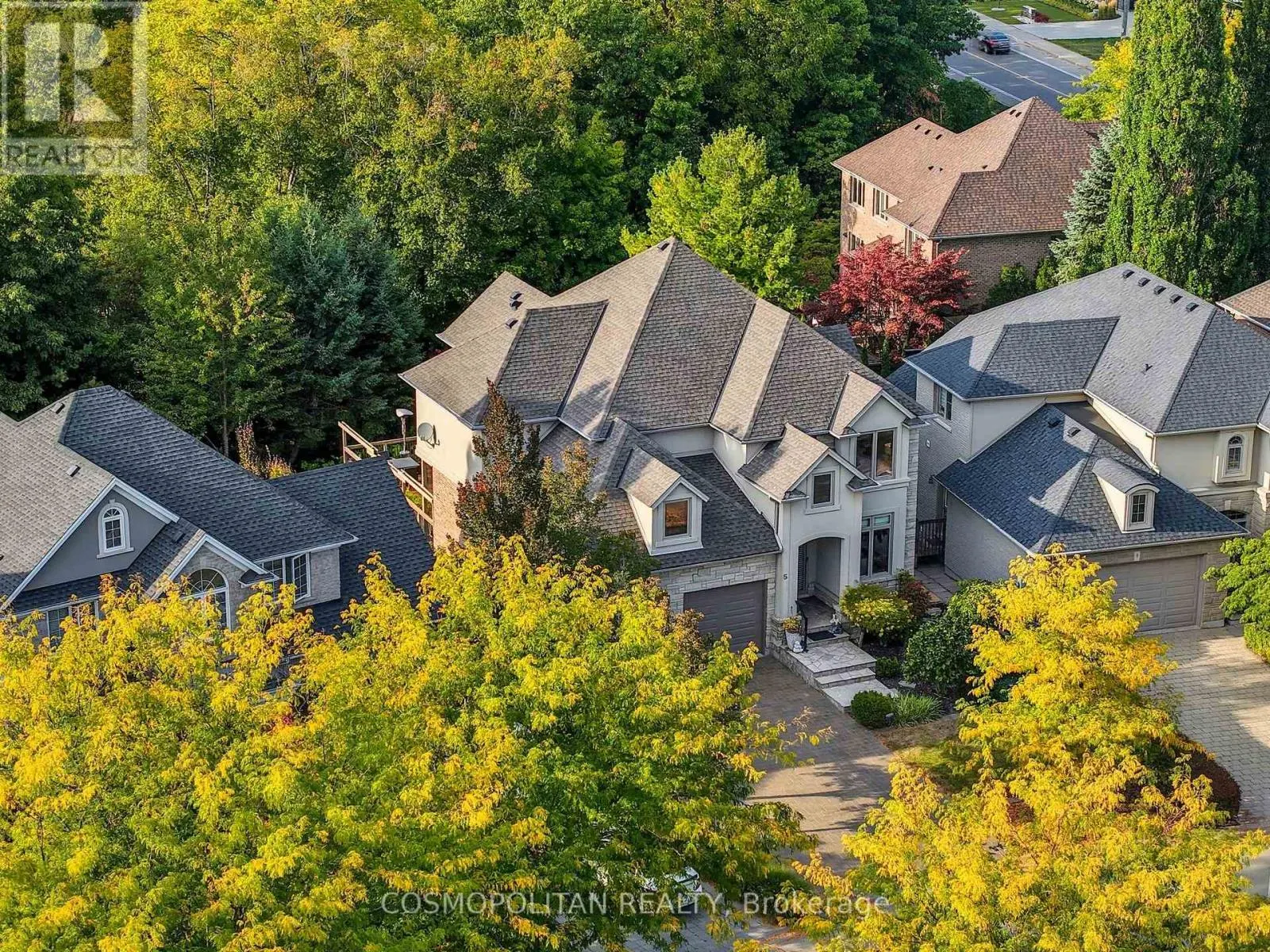5 BROOKLYN COURT