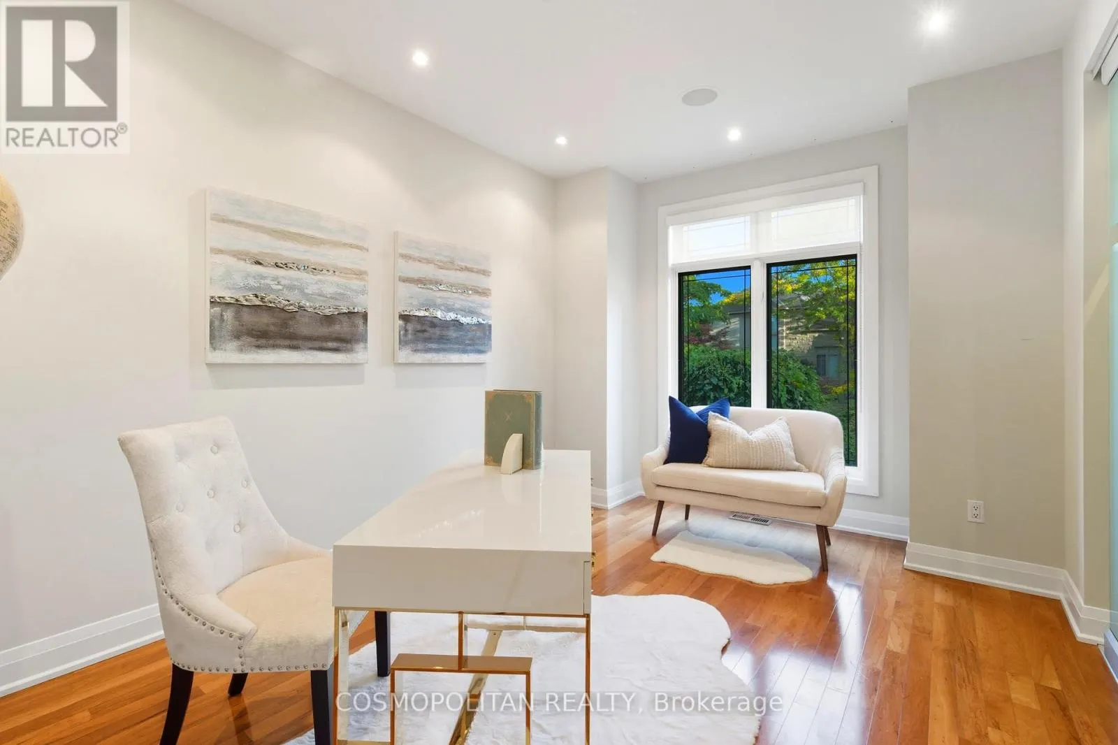 5 BROOKLYN COURT