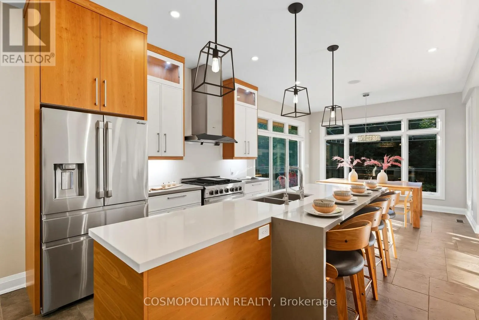 5 BROOKLYN COURT
