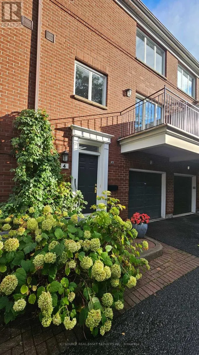 4 THORBURN AVENUE