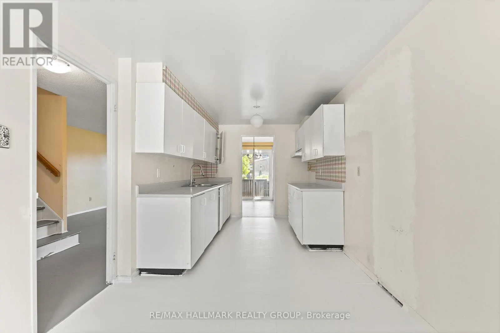 55 RIVER GARDEN PRIVATE