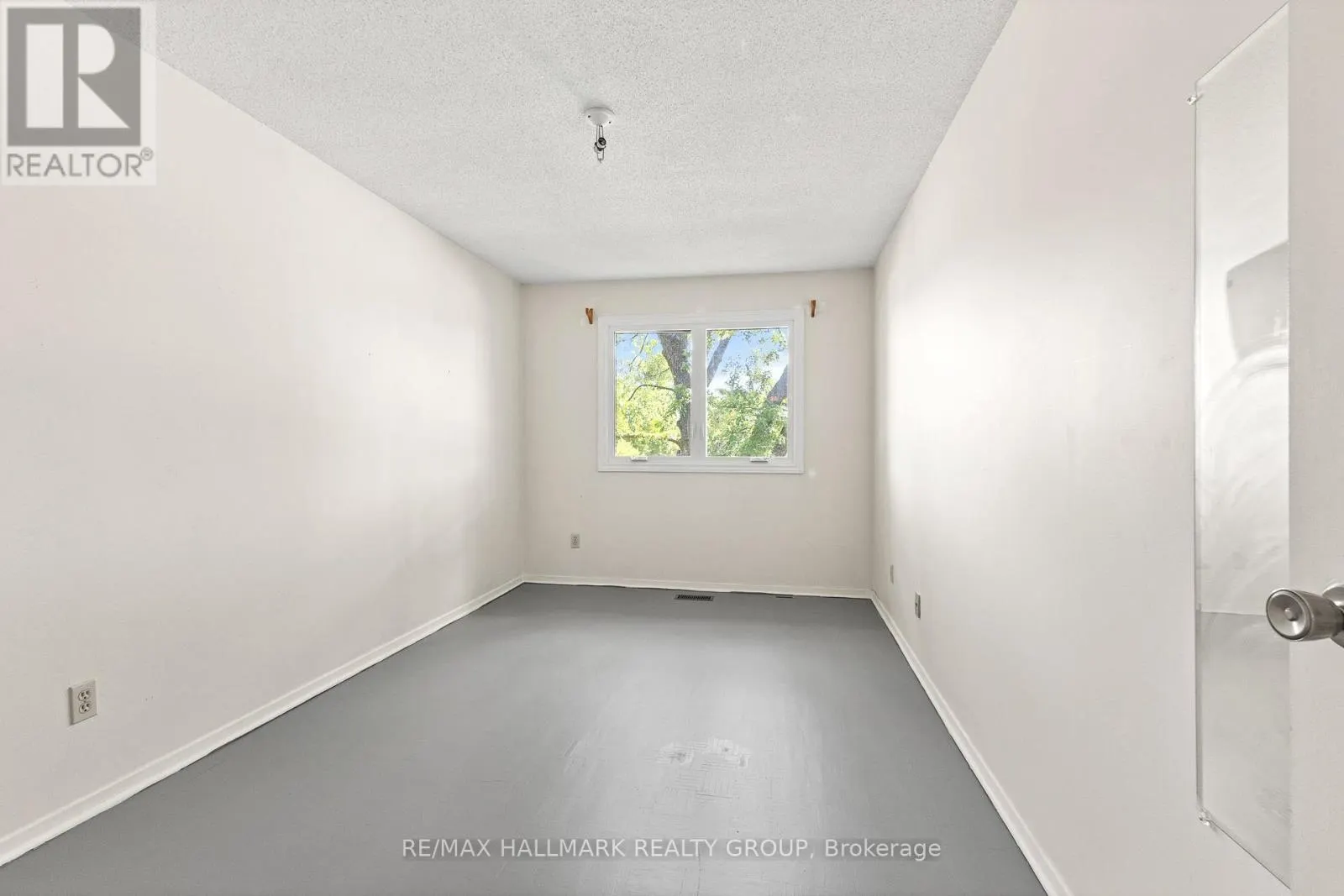 55 RIVER GARDEN PRIVATE