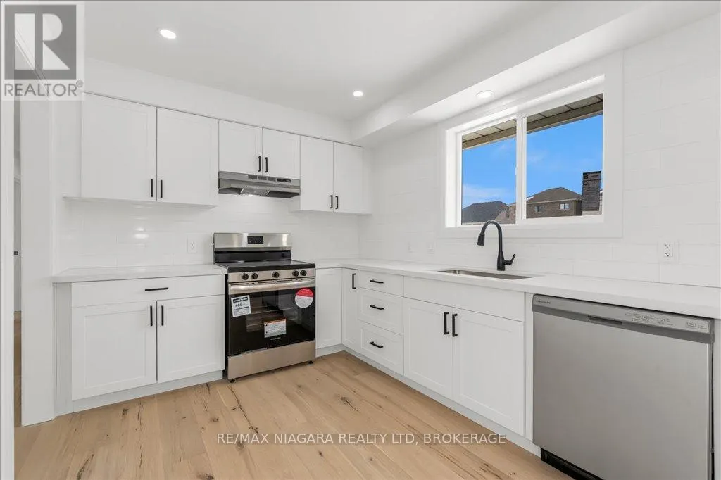 97 KING ST STREET E