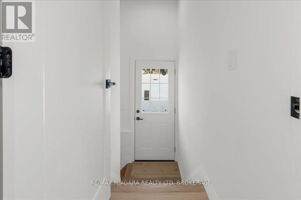 97 KING ST STREET E