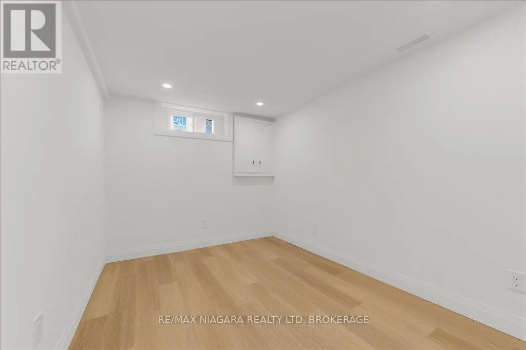 97 KING ST STREET E