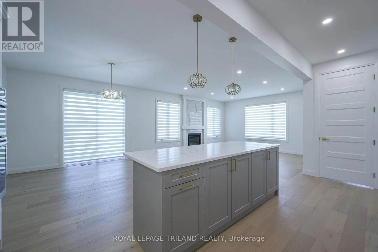 3741 SOMERSTON CRESCENT