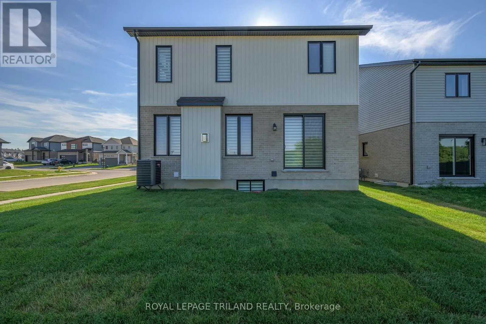 3741 SOMERSTON CRESCENT