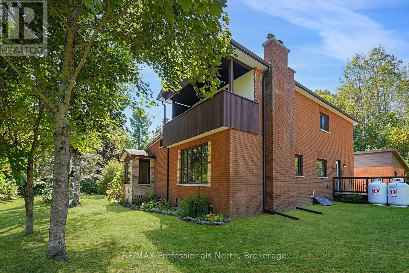 1093 DARK LAKE ROAD