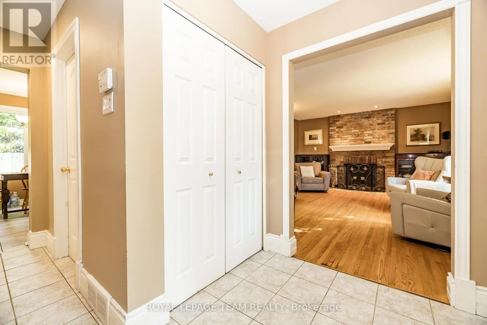 47 GLENDENNING DRIVE